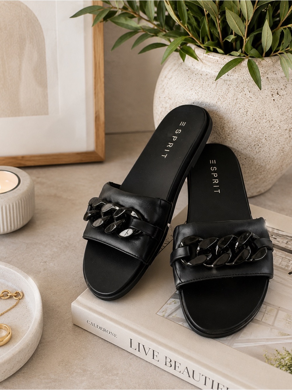 NWT Esprit Della Black Slide Sandals 8.5M Chain Detail Faux Leather Chic Comfy
